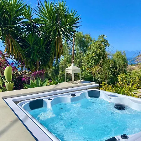 Casa Calma, Private Paradise With Sea View וילה לה אורוטבה