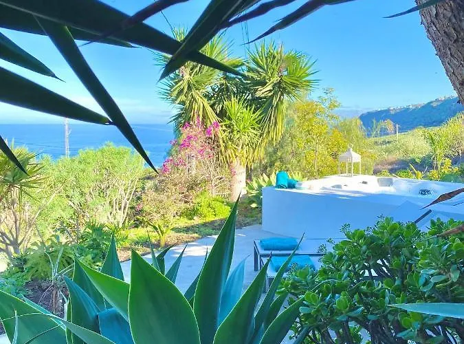 Casa Calma, Private Paradise With Sea View 拉奥罗塔瓦